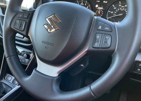 Suzuki S-Cross 1.4 Boosterjet Hybrid Motion 24
