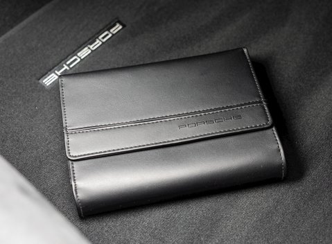 Porsche Cayman GT4 30