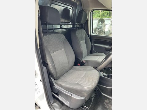 Mercedes-Benz Citan 1.5 109 CDI BlueEfficiency L1 Euro 6 (s/s) 5dr 23