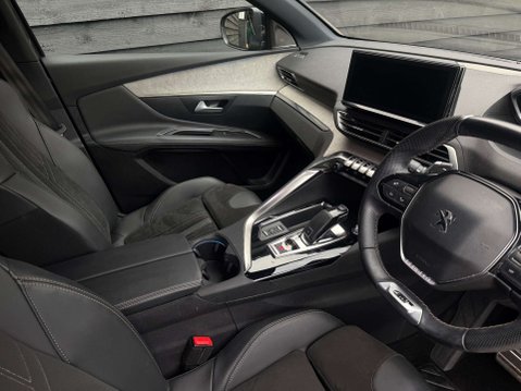 Peugeot 3008 1.2 3008 GT Premium PureTech S/S Auto 5dr 9