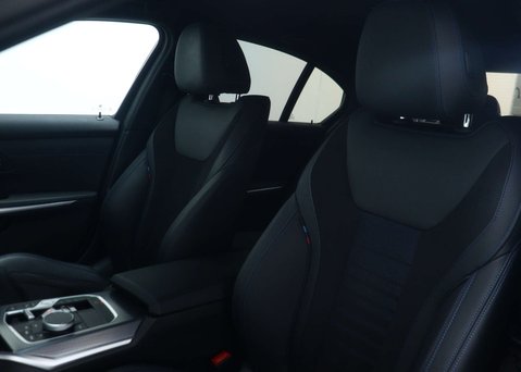 BMW 3 Series 2.0 320i M Sport Saloon 4dr Petrol Auto Euro 6 (s/s) (184 ps) 51