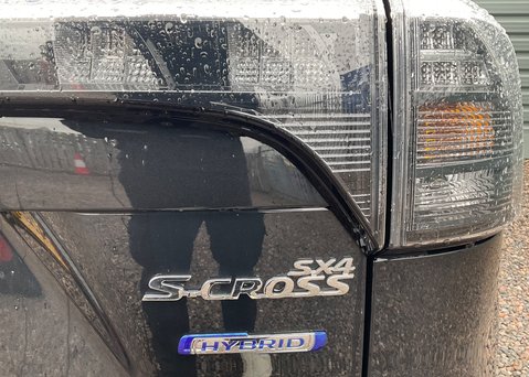 Suzuki SX4 S-Cross MOTION BOOSTERJET MHEV 16