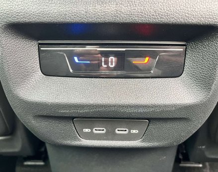 Volkswagen Tiguan 1.5 Tiguan Life TSi PHEV Semi-Auto 5dr 74