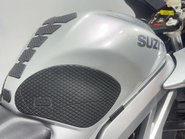 Suzuki SV650 SV650 2003 31K LONG MOT PERFECT A2 BIKE VTWIN SERVICED 650CC 41