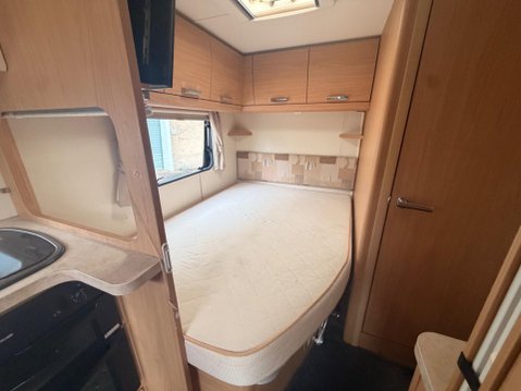 Elddis Majestic 10