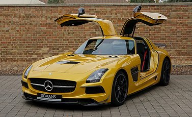 Mercedes-Benz SLS AMG Black Series 4