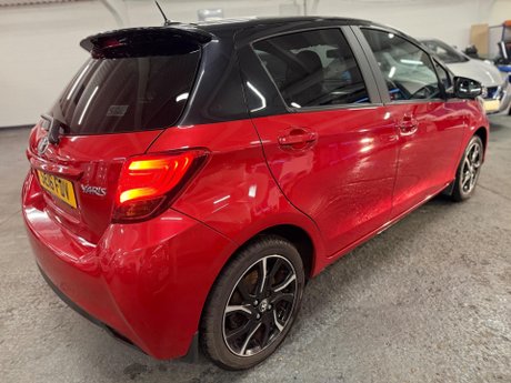 Toyota Yaris 1.33 Dual VVT-i Design Euro 6 5dr 3