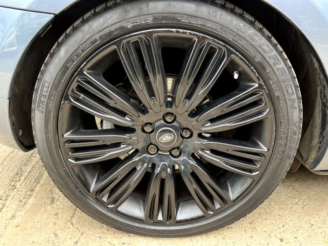Land Rover Range Rover Sport 3.0 Range Rover Sport Autobiography Dynamic SDV6 Auto 4WD 5dr 41