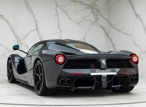 Ferrari LaFerrari 3