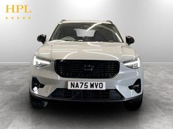 Volvo XC40 2.0 B4 MHEV Plus Black Edition SUV 5dr Petrol Hybrid DCT Auto Euro 6 (s/s)
