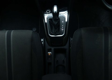 Volkswagen T-Roc 1.5 TSI GPF EVO SE SUV 5dr Petrol DSG Euro 6 (s/s) (150 ps) 20