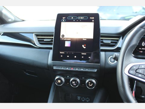 Renault Captur 1.6 E-TECH E-Tech engineered BOSE Edition Auto 19