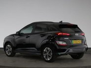 Hyundai KONA PREMIUM 2