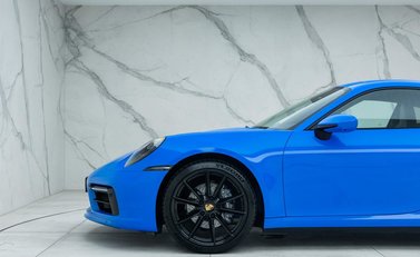 Porsche 911 Carrera (992) 31