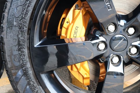 Land Rover Defender 110 D300 HARD TOP X-DYNAMIC HSE  STYLED BY SEEKER WITH A REAR SEAT CONVERSION  13