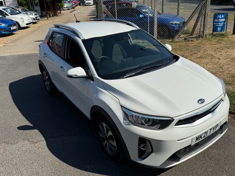 Kia Stonic 2 **10,841 MILES** 29