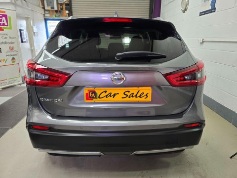 Nissan Qashqai 1.5 dCi N-Connecta Euro 6 (s/s) 5dr 7