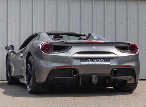 Ferrari 488 Spider 3