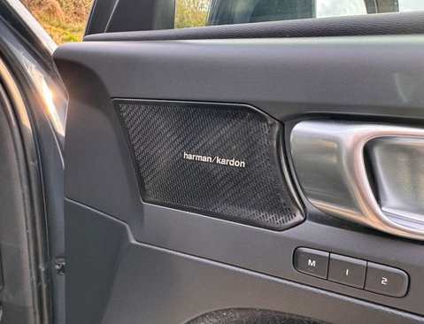 Volvo XC40 2.0 XC40 Inscription Pro D4 AWD Auto 4WD 5dr 21