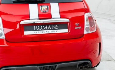 Abarth 695 Tributo Ferrari 35