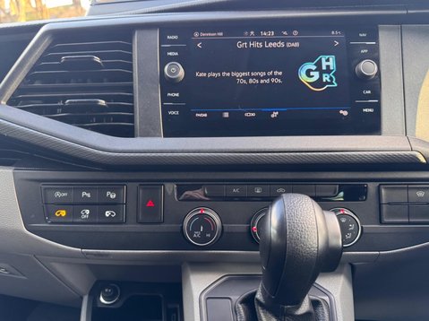 Volkswagen Transporter T32 TDI KOMBI HIGHLINE 4MOTION 50