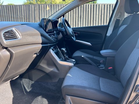 Suzuki S-Cross MOTION 3