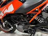 KTM Duke 2017 17K NEW MOT 125CC 15BHP NAKED BIKE 25
