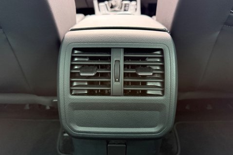 Volkswagen Passat GTE DSG - VAT Q - 1 OWNER - PLUG IN HYBRID - 3 IN STOCK 59