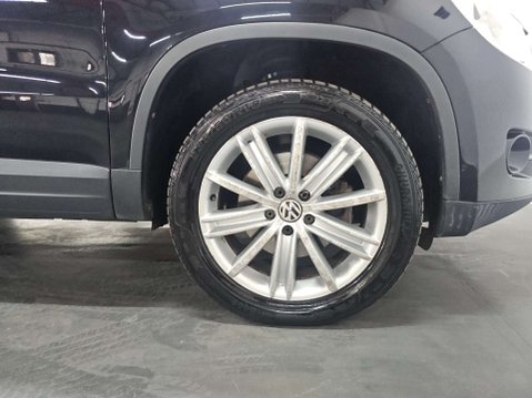 Volkswagen Tiguan 2.0 Tiguan Sport TDI 4Motion 140 Auto 4WD 5dr 12
