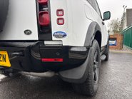 Land Rover Defender 90 D200 Hard Top MHEV 22