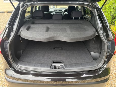 Nissan Qashqai 1.2 DIG-T N-Connecta 2WD Euro 6 (s/s) 5dr 21