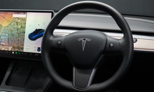 Tesla Model 3 Long Range Tow Bar! Enhanced AP Heat Pump Deep Metallic Blue  15