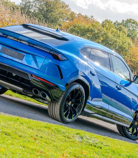 Lamborghini Urus V8 1