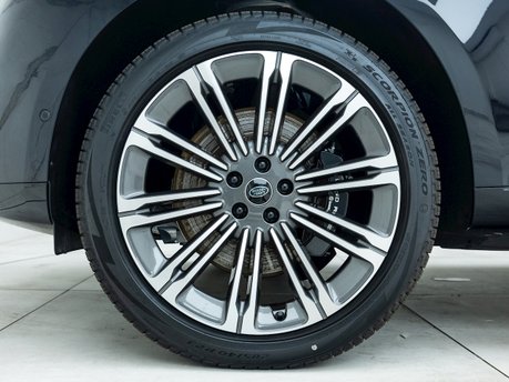 Land Rover Range Rover P530 Autobiography LWB 