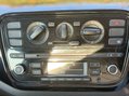Volkswagen Up 1.0 Move up! Euro 5 5dr 18