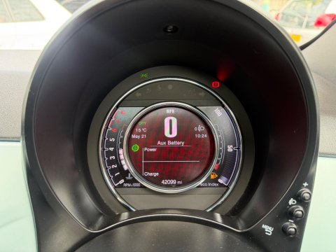 Fiat 500 1.0 MHEV Launch Edition Euro 6 (s/s) 3dr 27