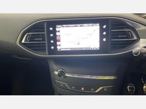 Peugeot 308 1.2 PureTech GT Line Euro 6 (s/s) 5dr 7