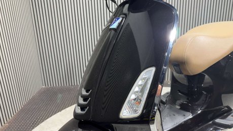 Piaggio Vespa Primavera 2021 9K LONG MOT SERVICED 125CC LEARNER LEGAL SCOOTER 15