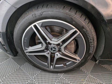 Mercedes-Benz C Class 2.0 C300d AMG Line (Premium) G-Tronic+ Euro 6 (s/s) 2dr 27