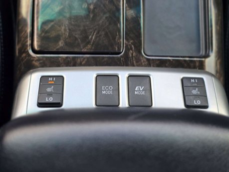 Toyota Alphard Hybrid+PowerTailgate+SuperClean 26