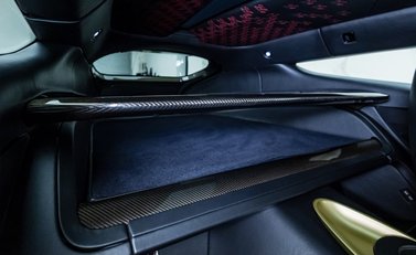 Aston Martin Vanquish Zagato Shooting Brake 21