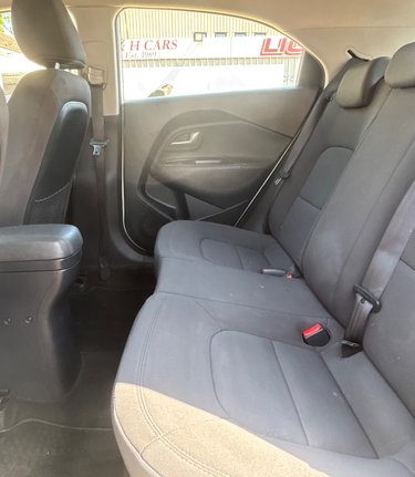 Kia Rio VR7...7 SERVICES...LOOK !! ONLY £35:00 R/TAX..LAST OWNER 7 YEARS..AIR CON.. 3