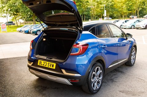 Renault Captur TECHNO E-TECH 40