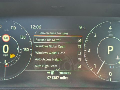 Land Rover Range Rover Sport 3.0 SD V6 Autobiography Dynamic Auto 4WD Euro 6 (s/s) 5dr 33