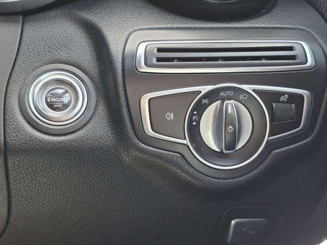 Mercedes-Benz C Class 2.0 C220d Sport Saloon 4dr Diesel G-Tronic+ Euro 6 (s/s) (194 ps) 45