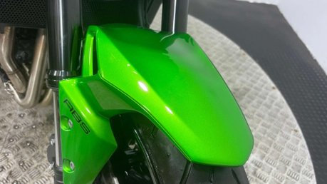 Kawasaki Z900 2017 ONLY 8K NEW MOT SUPER NAKED EXCELLENT CONDITION 900CC 18