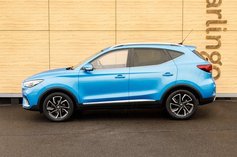 MG ZS EXCLUSIVE T-GDI 9