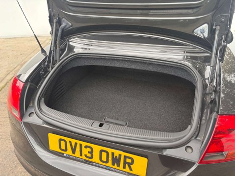 Audi TT 2.0 TT S Line TDI Quattro 4WD 2dr 29