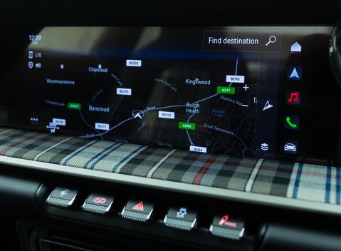 Porsche 911 Turbo 50 YEARS (992) 24