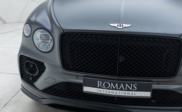 Bentley Bentayga V8 First Edition 33